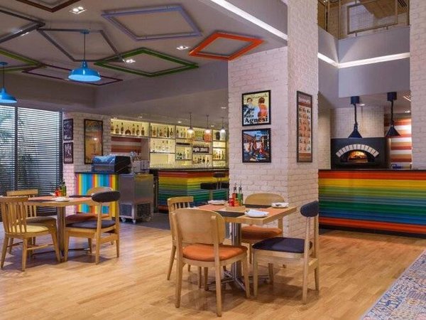 Горящий тур в Индию — отель Holiday Inn New Delhi International Airport, An Ihg Hotel (Нью-Дели)