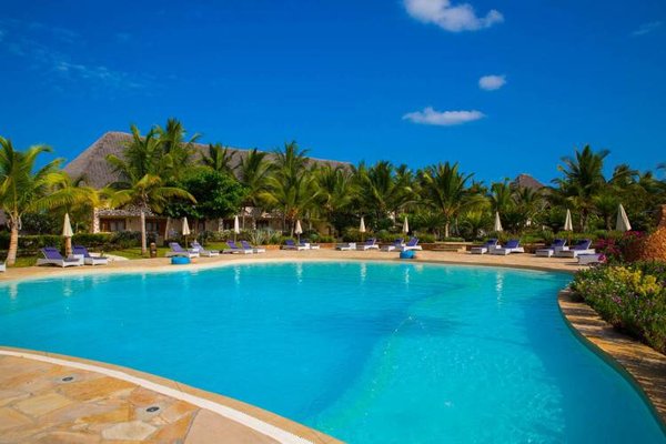 🇹🇿 Танзания: Занзибар — отель Fruit & Spice Wellness Resort (Кизимкази Бич)
