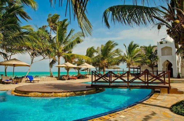 Горящий тур в Танзанию (Занзибар) — отель Sultan Sands Island Resort (Кивенгва Бич)