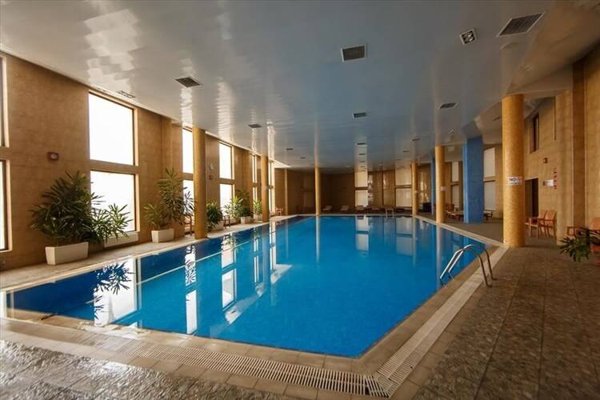 Горящий тур в Азербайджан — отель Crown Hotel (Баку)