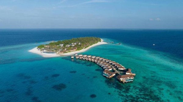 Горящий тур по 27 направлениям — отель Avani+ Fares Maldives Resort (Баа Атолл)