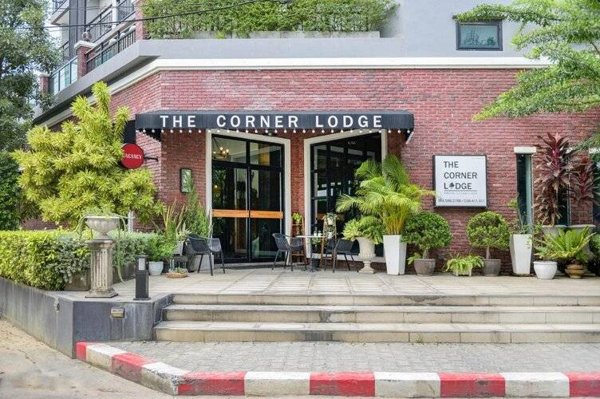 Горящая путевка в Таиланд — отель The Corner Lodge (Центральная Паттайя)