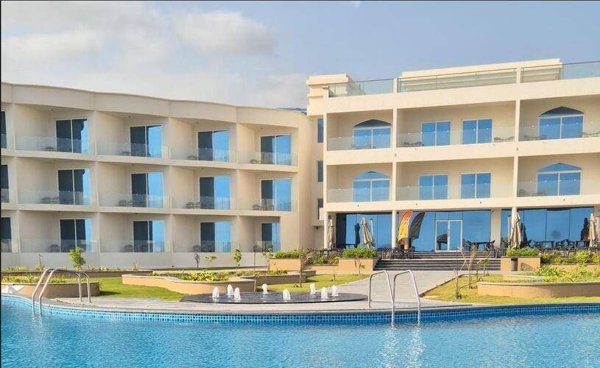 Горящий тур в Оман — отель Arabian Sea Resort (Салала)