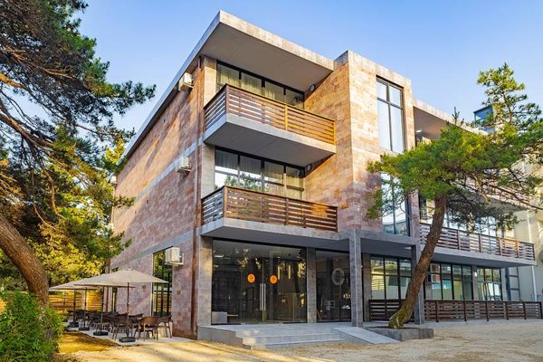 Горящий тур в Абхазию — отель Bruni Loft Hotel (Цандрыпш)