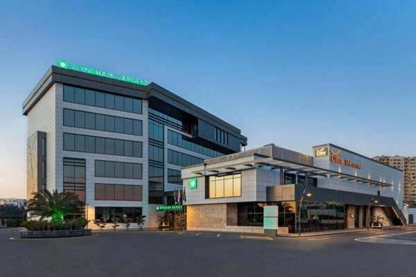 Горящий тур на Кубу — отель Wyndham Garden Baku (Баку)