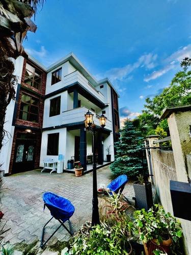 Горящий тур в Грузию — отель Holiday House Green Gape Batumi (Батуми)