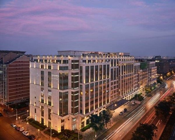 Горящий тур в Китай — отель New World Beijing Hotel (Пекин)