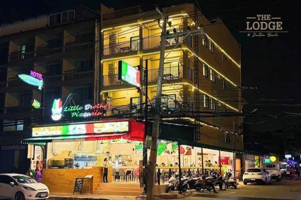 Горящий тур в Таиланд — отель The Lodge Jomtien 7 (Джомтьен)
