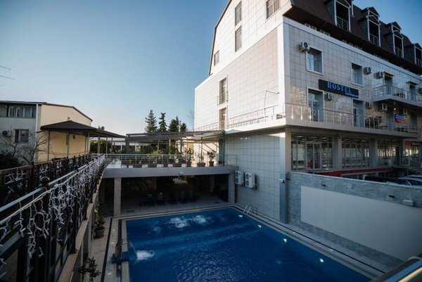 Горящая путевка по 27 направлениям — отель Марина Молл (Адлер)