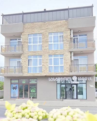 Горящий тур в Грузию — отель Batumi Lalasa (Батуми)
