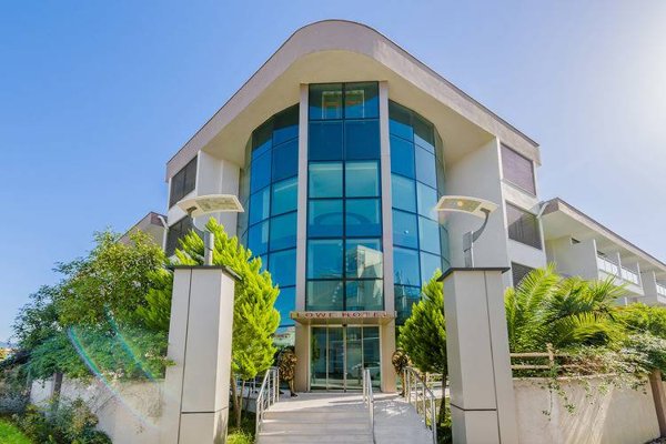 Горящий тур в Турцию — отель Lowe Hotel (Сиде - центр)