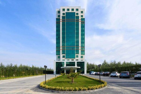 Горящая путевка по 27 направлениям — отель La Quinta By Wyndham Istanbul Gunesli (Ex. Zenon Hotel) (Стамбул)