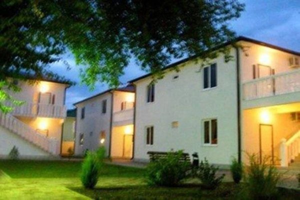 Горящий тур в Абхазию — отель Отель Пальма (Пицунда)