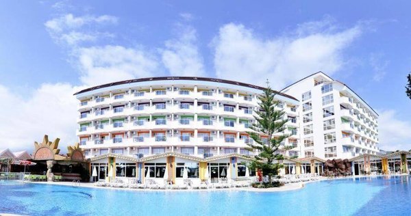 Горящий тур в Турцию — отель First Class Hotel (Аланья)