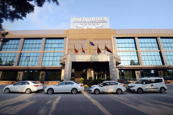 Горящая путевка в Азербайджан — отель Wyndham Baku (Баку)