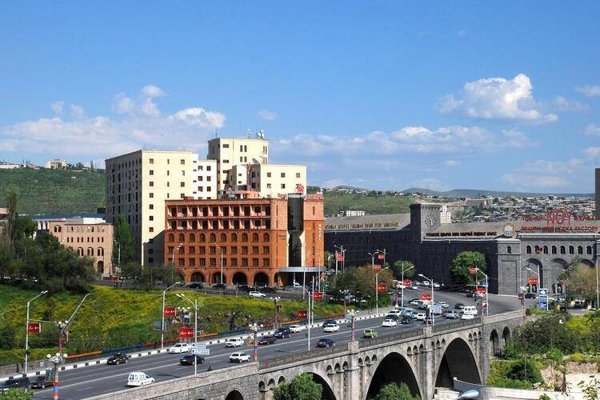 Горящая путевка в Армению — отель Metropol Hotel (Ереван)