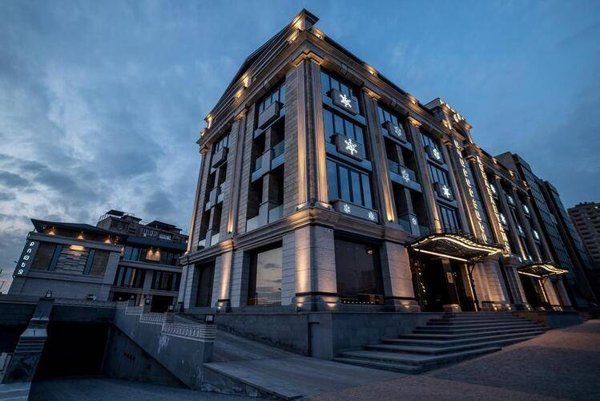 Горящий тур в Армению — отель Aghababyan's Hotel (Ереван)