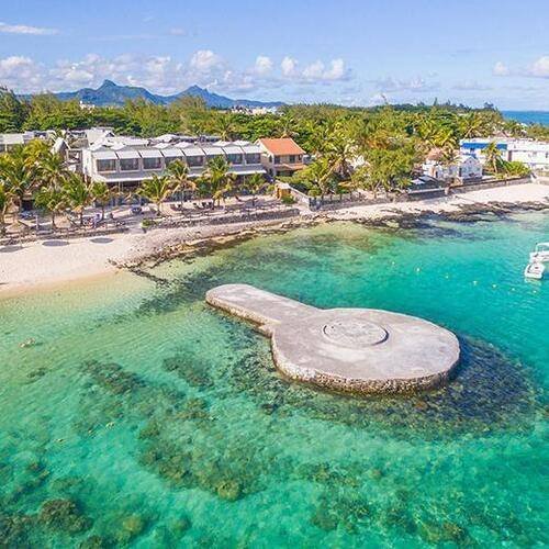 Горящая путевка на Маврикий — отель Le Peninsula Bay Beach Resort & Spa (Юго-восточное побережье)