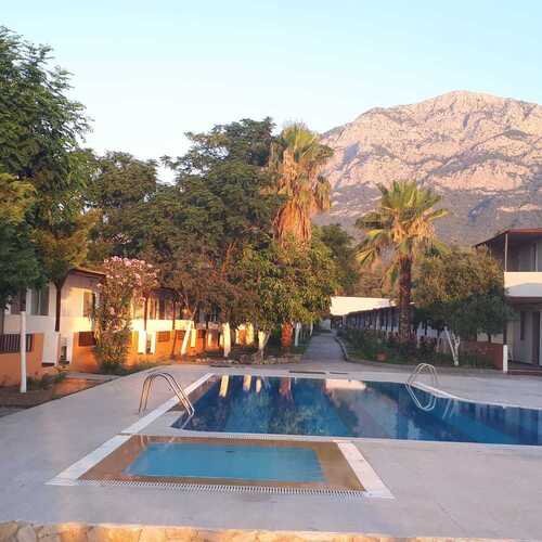 Горящий тур в Турцию — отель Ugur Hotel Beach (Кемер)