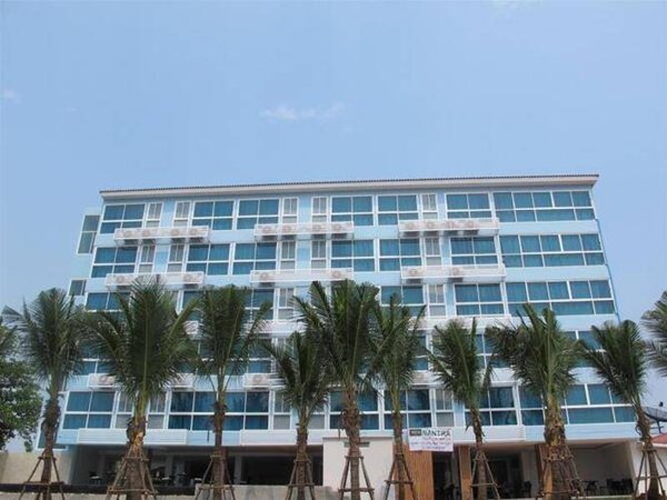 Горящий тур в Таиланд — отель Nantra Pattaya Baan Ampoe Beach (На-Джомтьен)