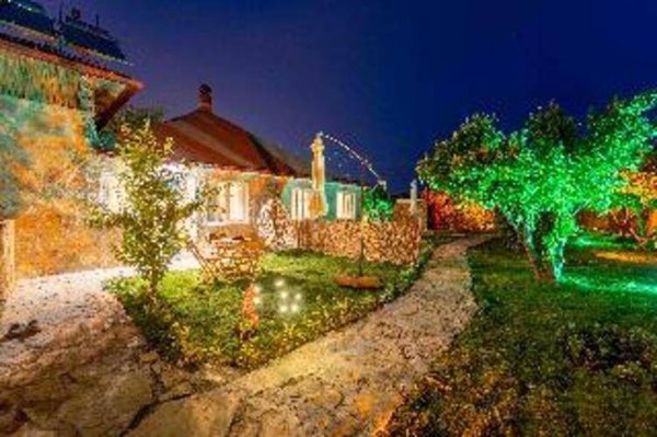 Горящий тур в Турцию — отель Kamkat Hotel (Гёйнюк)